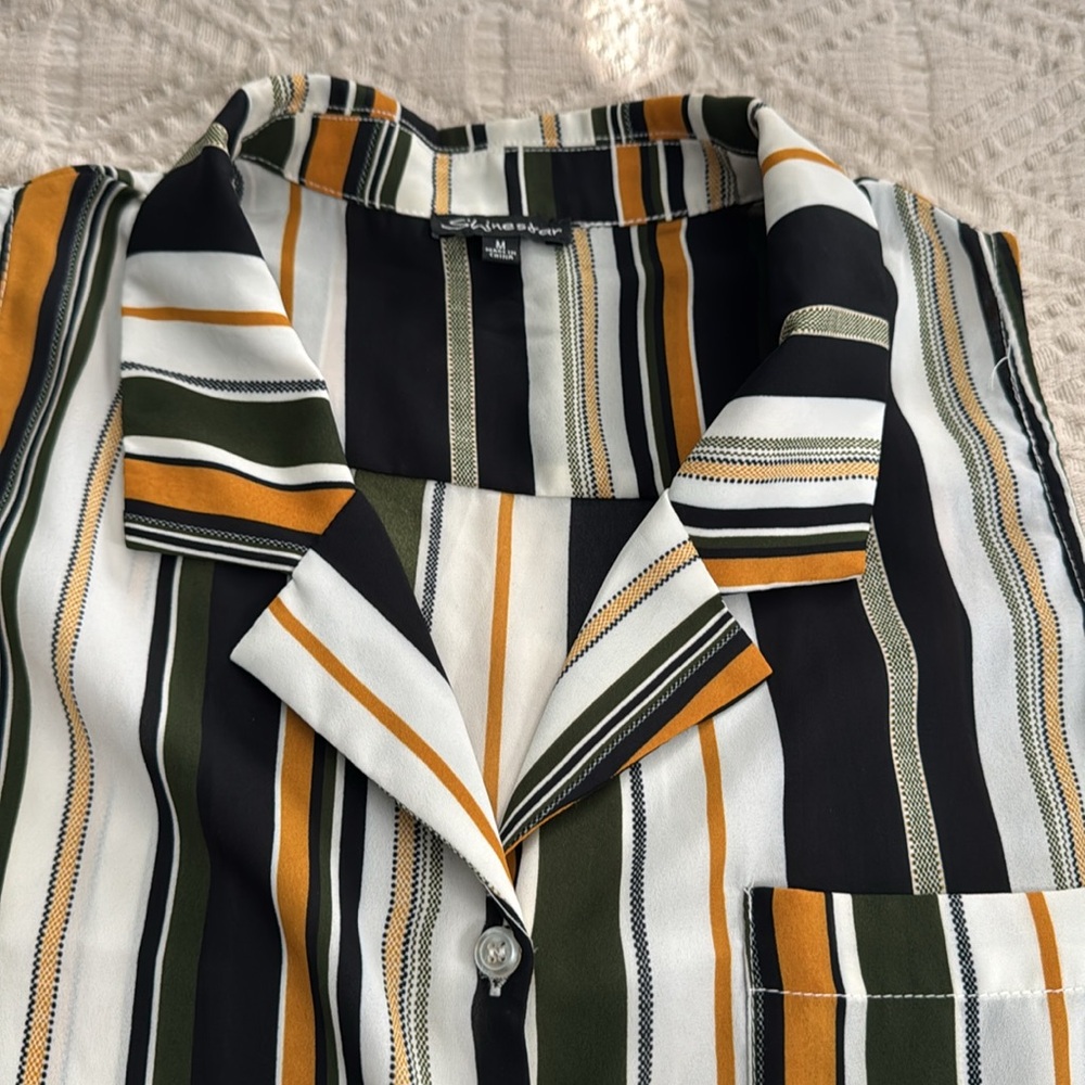 Cropped button up blouse - Picture 4 of 4